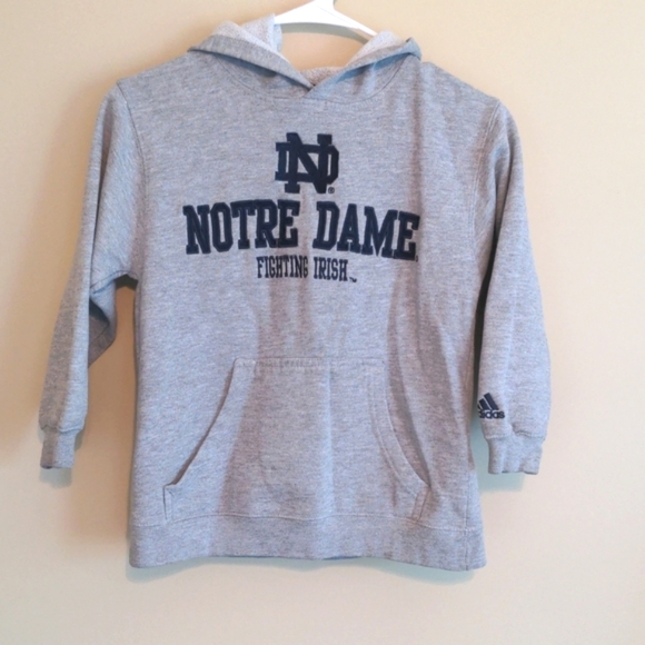 Kids Notre Dame hooded sweatshirt. Size 8. Gray.